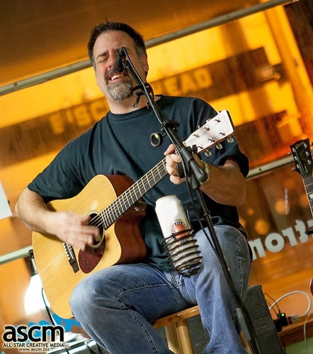 Guitar Trader photograph 4
